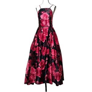 Betsy & Adam Red Black Roses Formal Gown Size 8